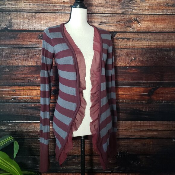 NWT BB Jeans Cardigan Sweater Size Medium Open Ruffle Front Lightweight Striped - Picture 2 of 11